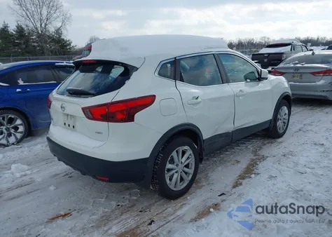 2017 Nissan Rogue Sport S из США, поврежденный, VIN JN1BJ1CR8HW124213